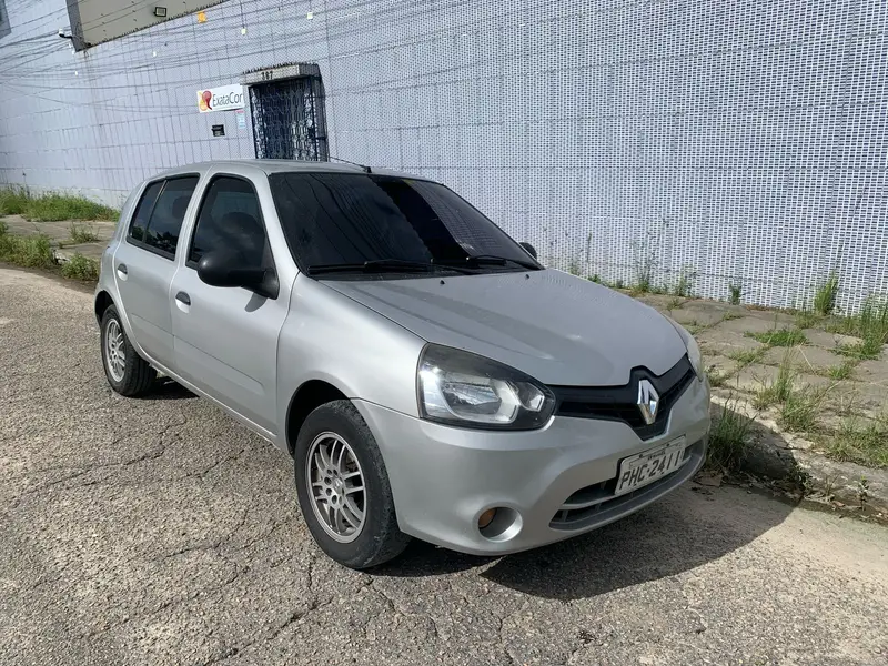 Renault Clio Hatch. RN 1.0 16V