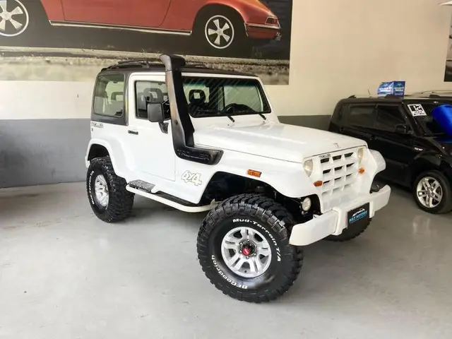 Carro Troller T4 2008 4x4 3.0 (teto lona)