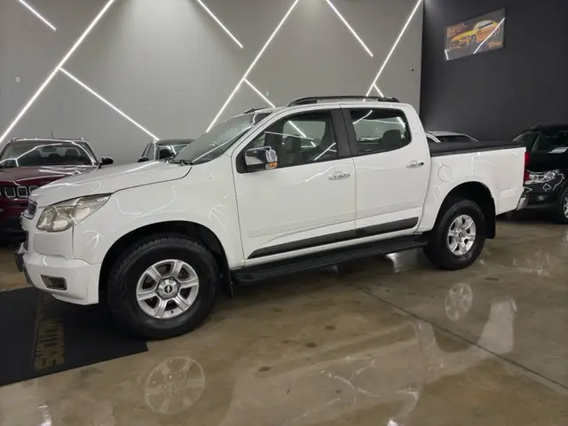 Carro Chevrolet S10 Cabine Dupla 2014 S10 LTZ 2.4 4x2 (Cab Dupla) (Flex)