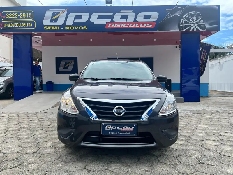 Nissan Versa 1.6 16V V-Drive Plus CVT (Flex)