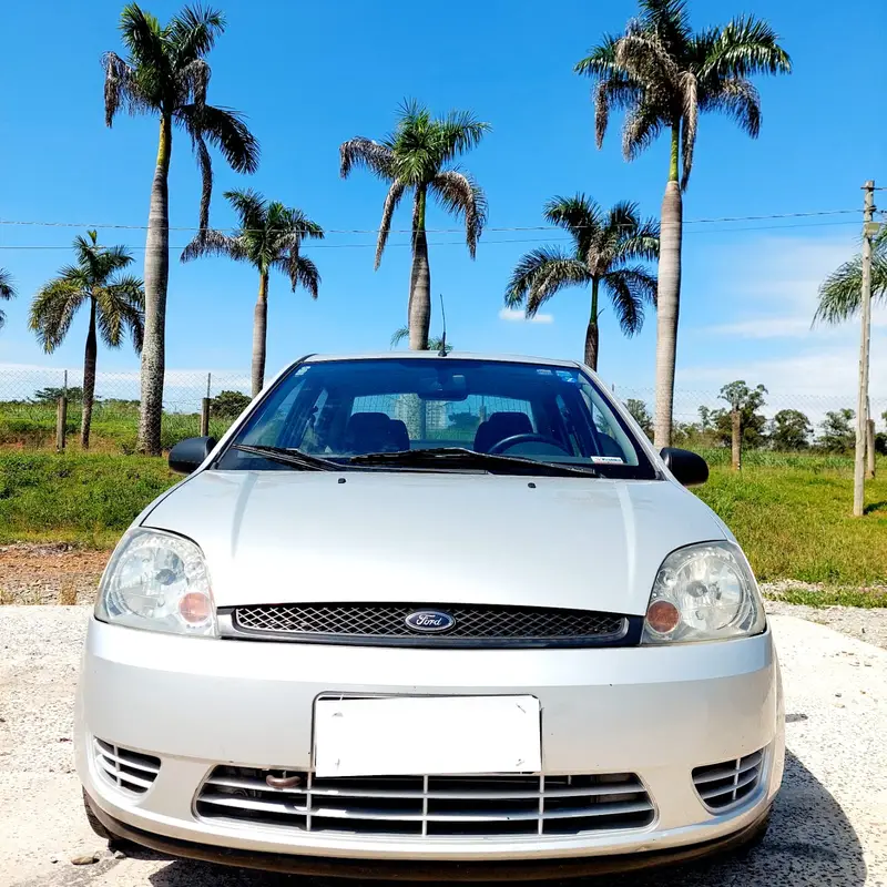 Ford Fiesta Sedan 1.6 (Flex)