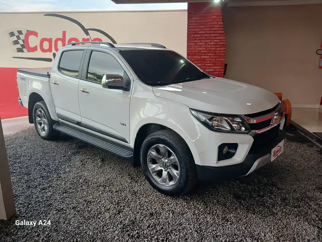 Carro Chevrolet S10 Cabine Dupla 2023 LTZ 2.8 Turbodiesel (Aut.)