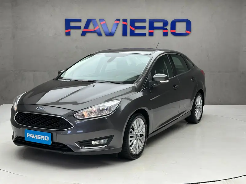 Ford Focus Sedan SE 2.0 PowerShift