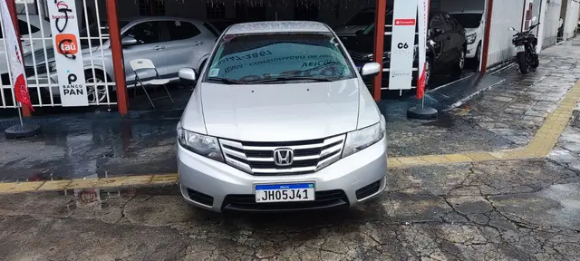Carro Honda City 2013 DX 1.5 (Flex)