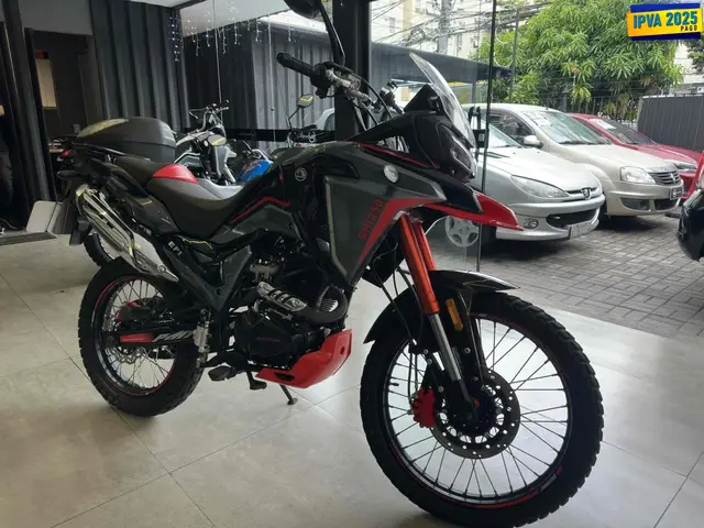 Carro Shineray SHI 250 2025 249 cc