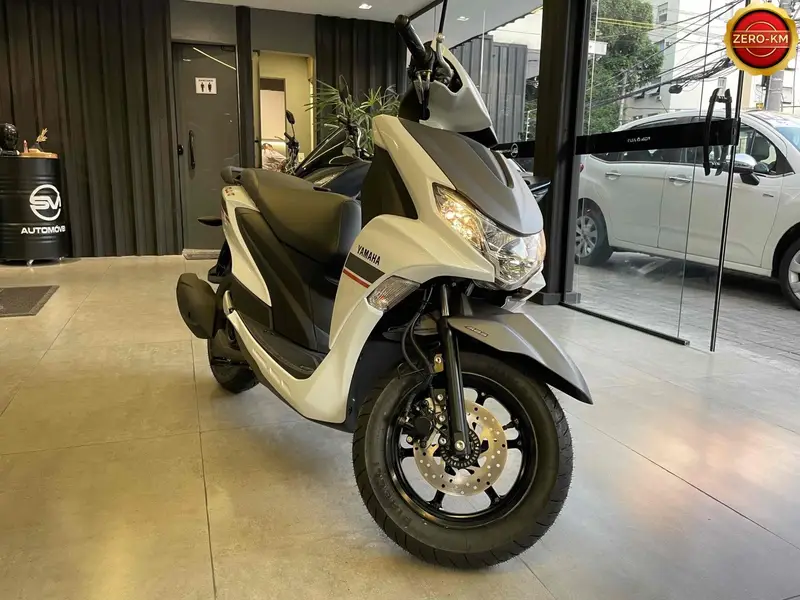 Yamaha Fluo ABS