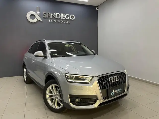 Carro Audi Q3 2015 2.0 TFSI Ambiente S Tronic Quattro