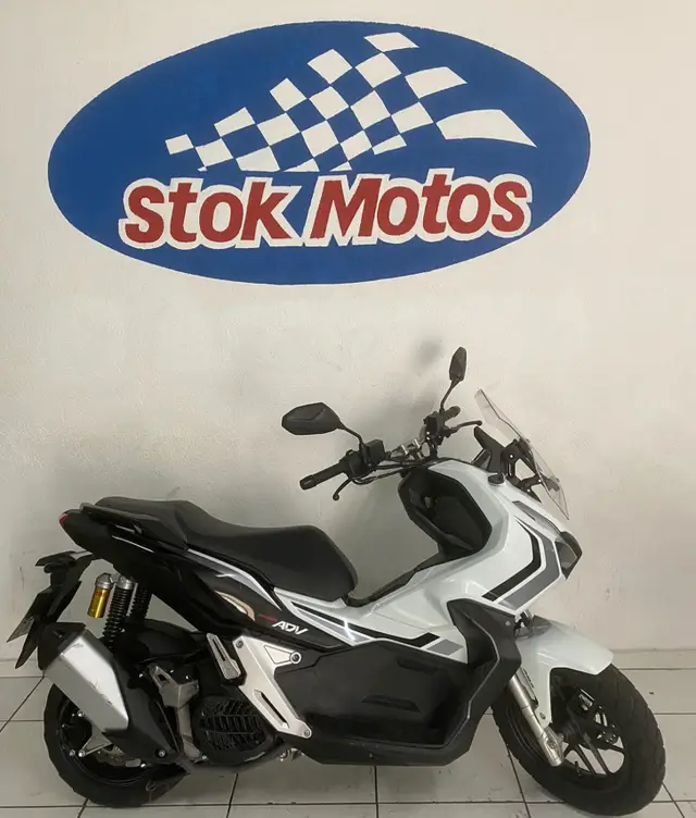 Carro Honda ADV 2022 ABS