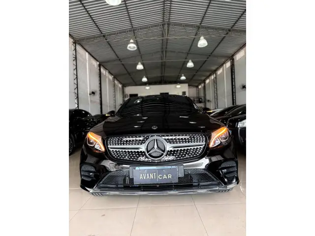Carro Mercedes-Benz Classe GLC 2018 GLC 250 Coupe 4Matic