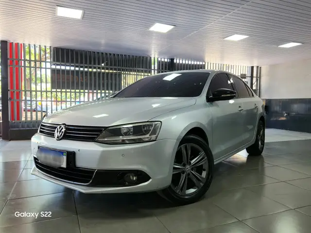 Carro Volkswagen Jetta 2011 2.0 TSI Highline DSG