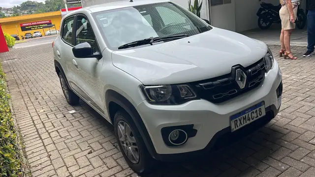 Carro Renault Kwid 2022 Intense 1.0 12v SCe (Flex)