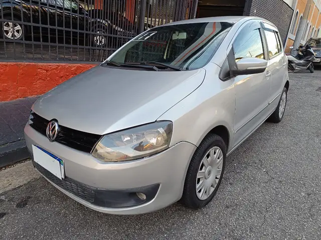 Carro Volkswagen Fox 2011 Prime 1.6 8V (Flex)