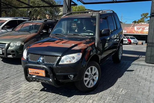 Carro Mitsubishi Pajero TR4 2011 2.0 16V (Flex)