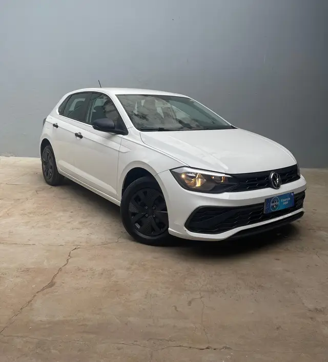 Carro Volkswagen Polo 2024 Track 1.0 Flex 12V 5p