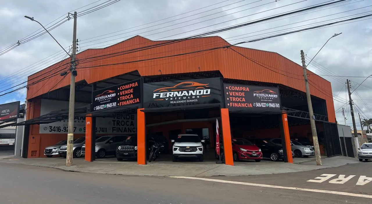 Fachada da loja Veículos à venda em Fernando Veiculos - São Carlos - SP | Mobiauto