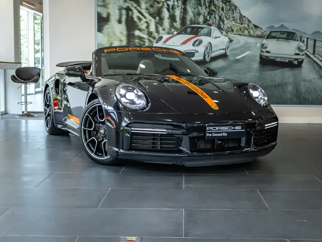 Carro Porsche 911 Cabriolet 2021 911 3.8 Turbo Cabriolet PDK