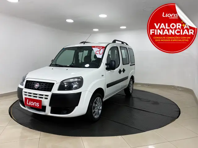 Carro Fiat Doblò 2020 Essence 1.8 16V (Flex)