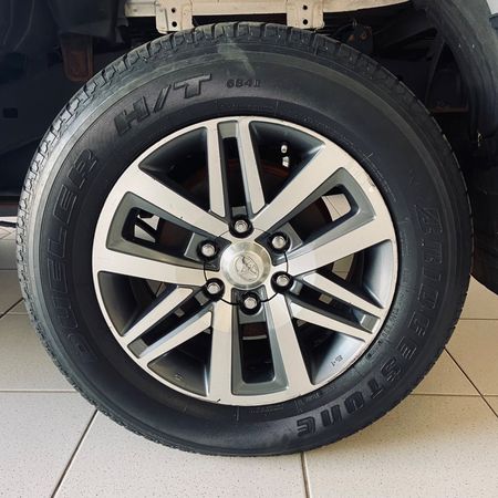 Hilux Cabine Dupla Hilux 3.0 TDI 4x4 CD SRV Top (Aut)