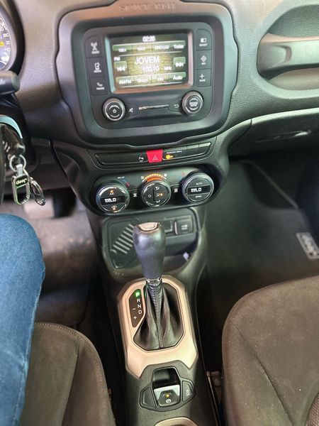 Renegade Longitude 1.8 4x2 (Aut) (Flex)