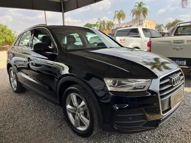 Carro Audi Q3 2016 1.4 TFSI Ambiente S Tronic
