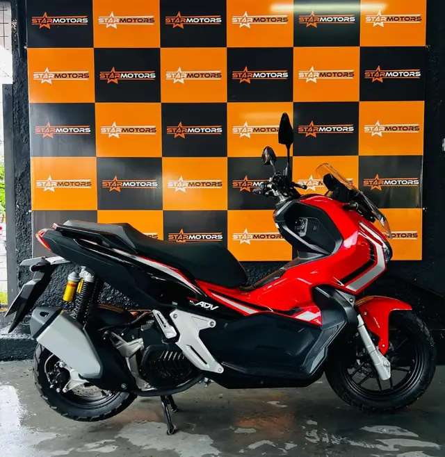 Carro Honda ADV 2023 ABS