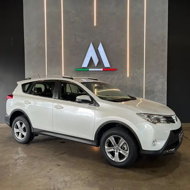 Carro Toyota RAV4 2015 2.0 CVT