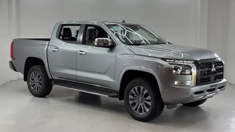 Mitsubishi Triton HPE-S