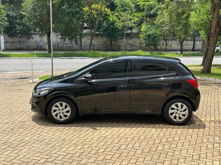 Onix 1.4 LT SPE/4 (Aut)