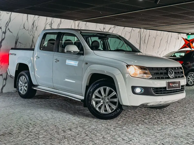 Volkswagen Amarok 2.0 CD 4x4 TDi Highline (Aut)