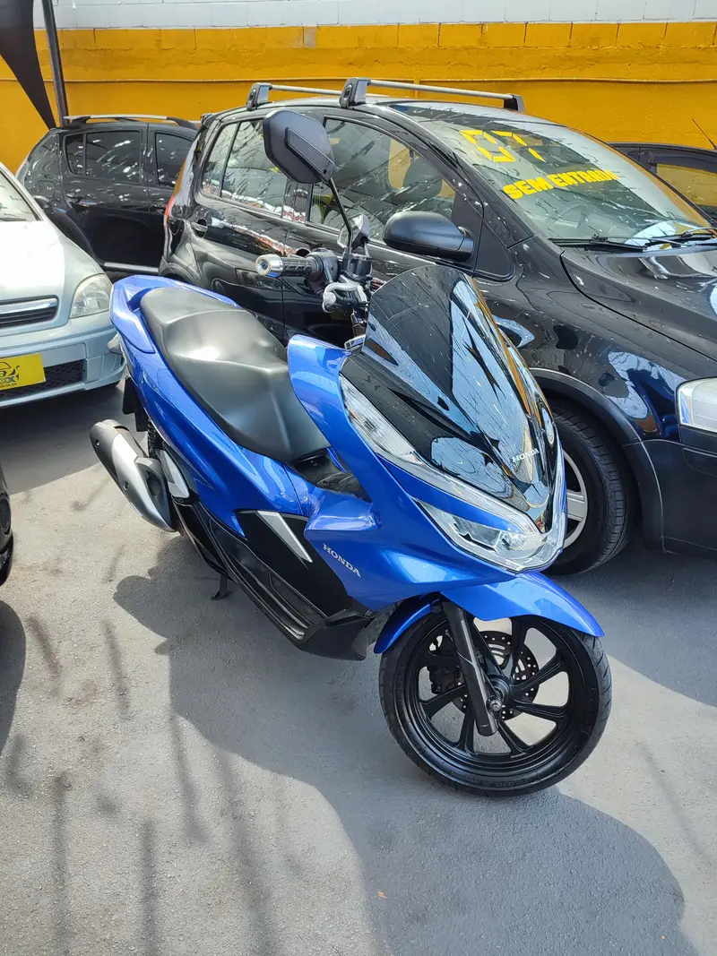 Honda PCX 150 DLX