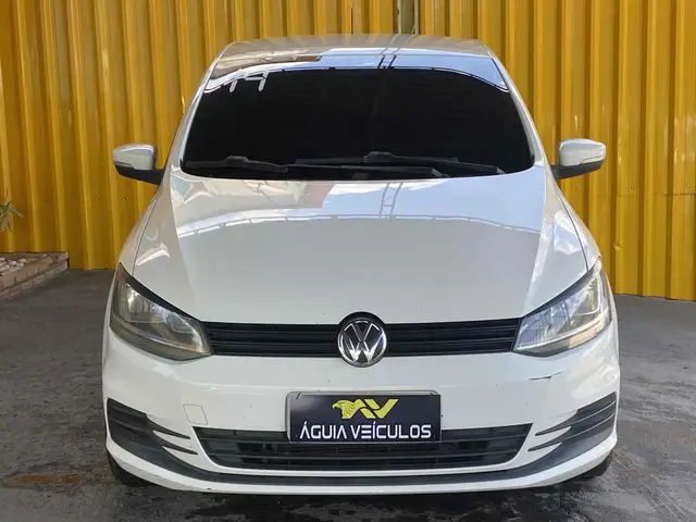 Carro Volkswagen Fox 2015 Trendline 1.0 TEC (Flex)