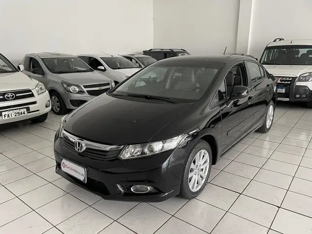 Carro Honda Civic 2014 LXS 1.8 i-VTEC (Aut) (Flex)