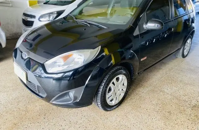 Ford Fiesta Hatch 1.6 (Flex)