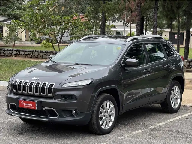 Carro Jeep Cherokee 2015 Limited 3.2 V6