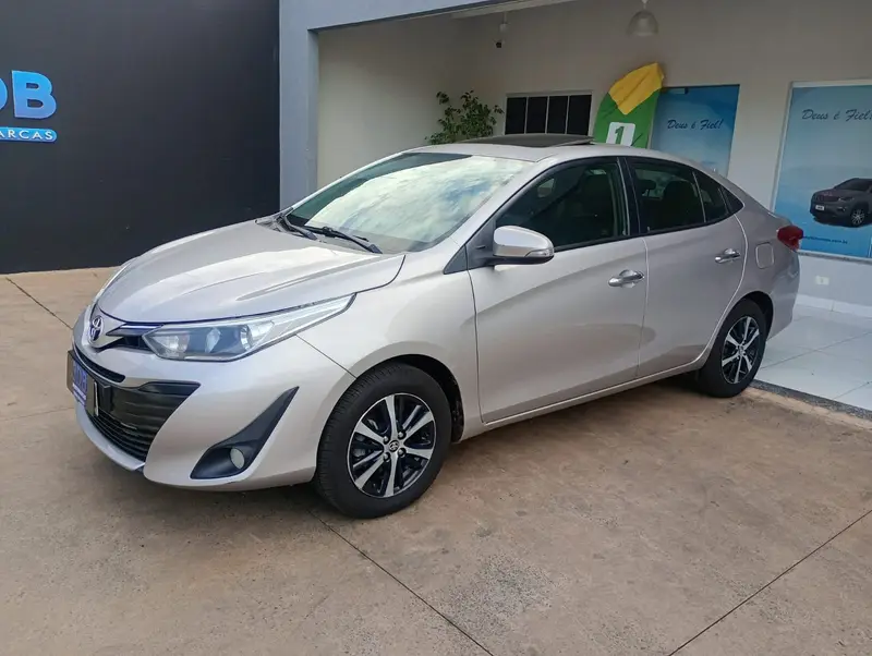 Toyota 1.5 XLS CVT (Flex)