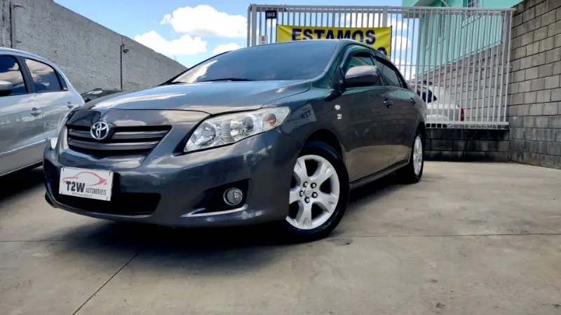 Toyota Corolla Sedan GLi 1.8 16V (flex)