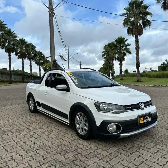 Carro Volkswagen Saveiro 2015 Cross 1.6 16v MSI CE (Flex)