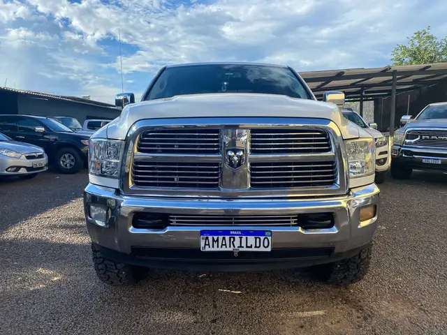 Carro RAM 2500 2012 2500 LARAMIE 6.7 TDI CD 4x4 Diesel