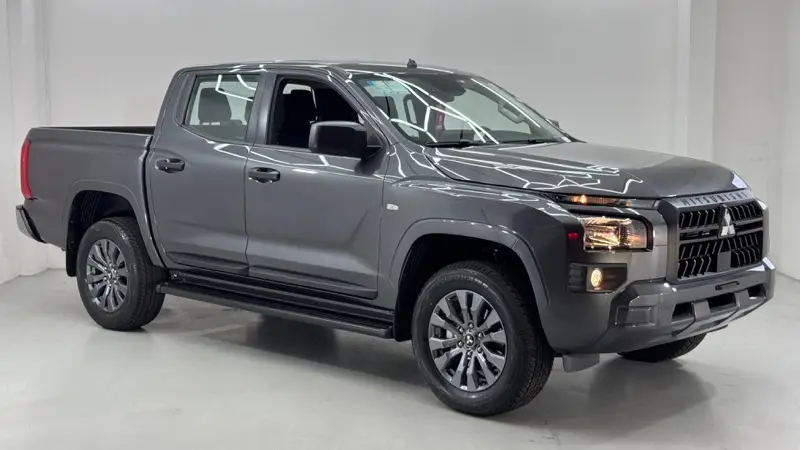 Mitsubishi Triton GLS