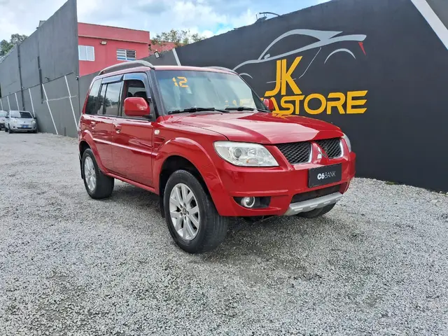 Carro Mitsubishi Pajero TR4 2012 2.0 16V 4X4 (Flex)