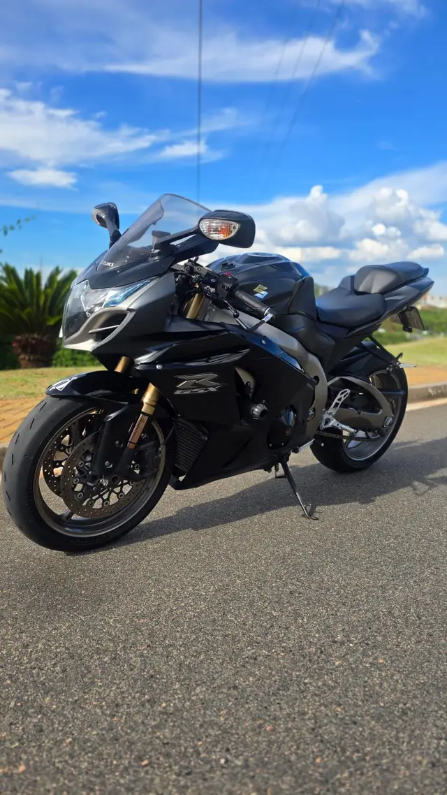 Carro Suzuki Gsx R 1000 2012 GSX-R 1000