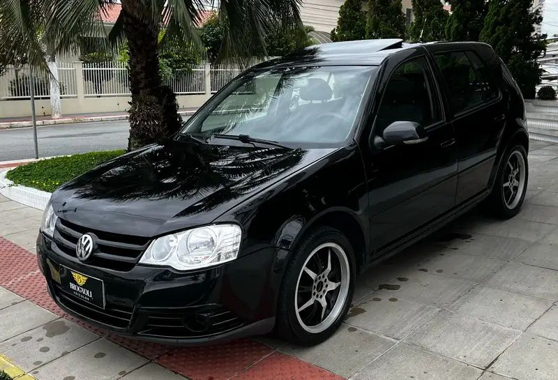Volkswagen Golf Comfortline 2.0 (Aut)