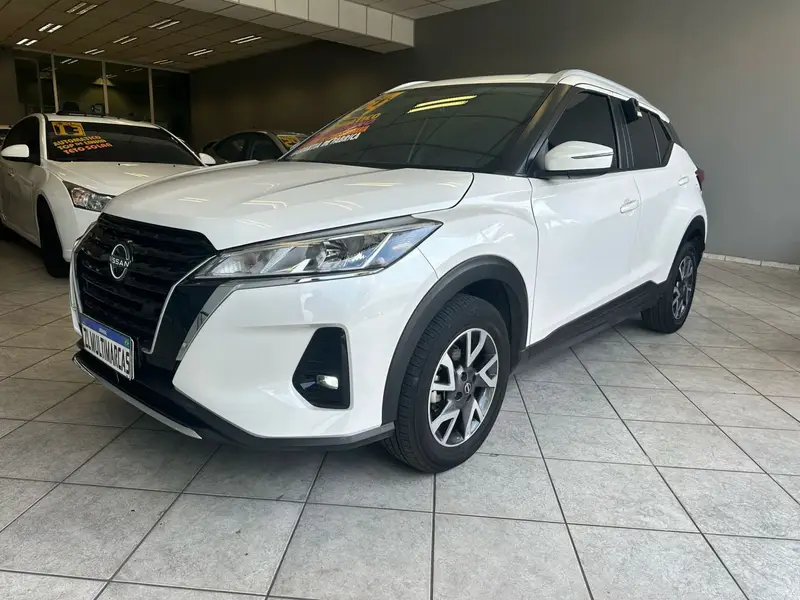 Nissan Sense CVT 1.6 (Flex)
