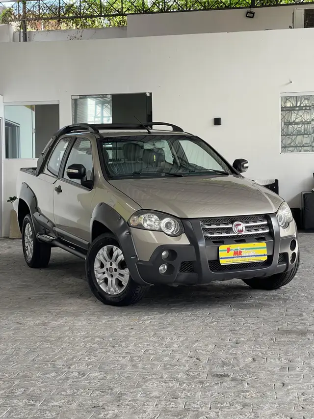 Carro Fiat Strada 2012 Adventure 1.8 16V (Flex) (Cabine Dupla)