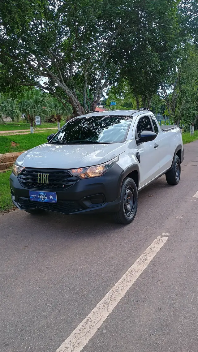 Carro Fiat Strada 2023 Endurance 1.4 Cabine Plus (Flex)