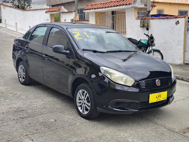 Carro Fiat Grand Siena 2021 1.0 Flex