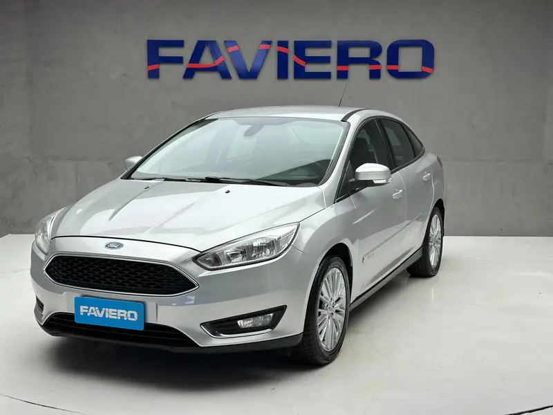 Ford Focus Sedan SE 2.0 PowerShift