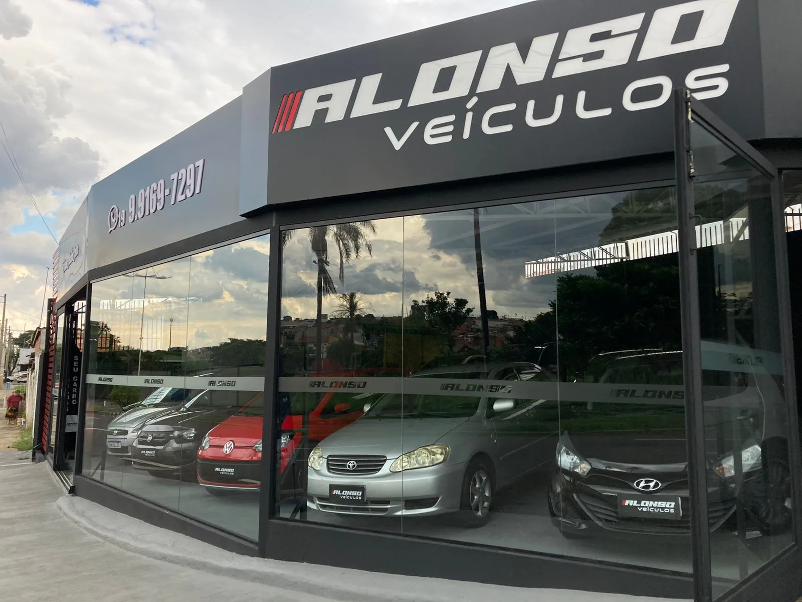 Fachada da loja ALONSO VEICULOS - Indaiatuba - SP