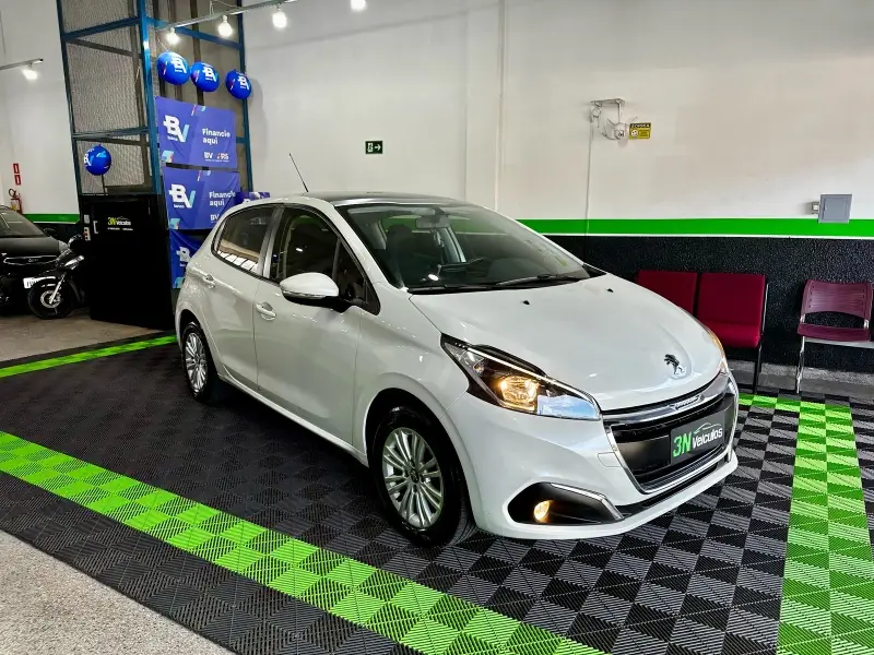 Peugeot 208 Allure 1.6 16V (Flex) (Aut)