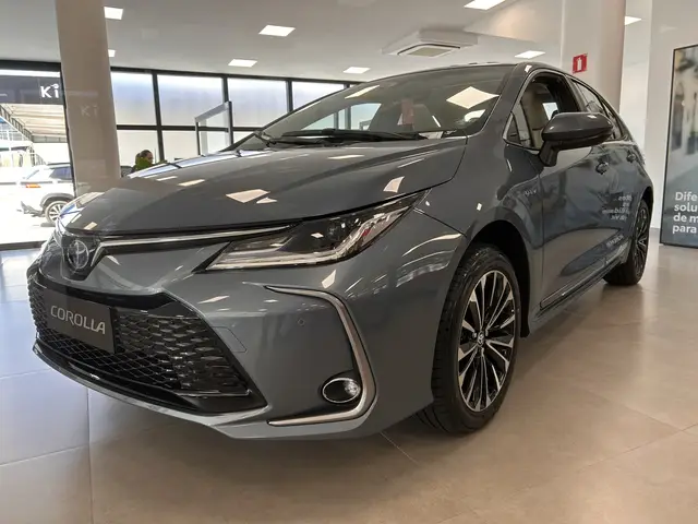 Carro Toyota Corolla 2025 Altis Hybrid Premium 1.8 Flex